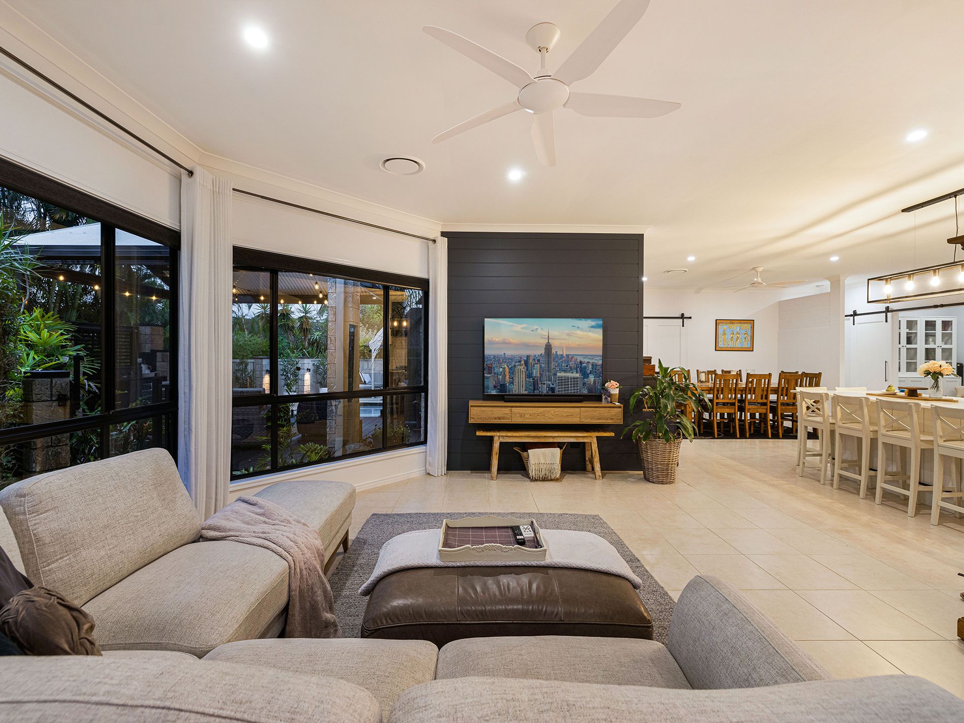 37 Endeavour Bark Drive, Glass House Mountains