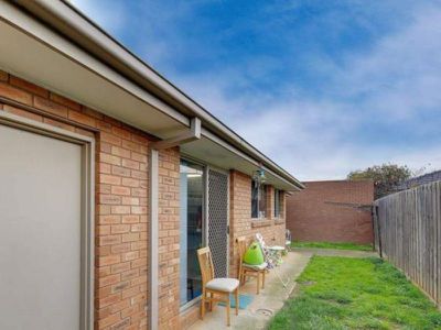 2 / 4 Goegan Street, Werribee