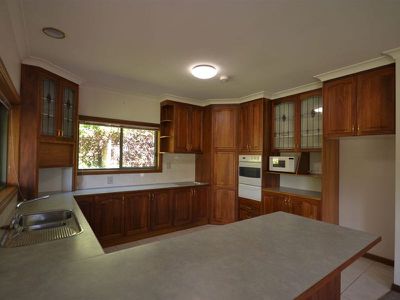 4 Lambert Street, Tawonga