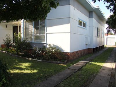 40 The Lakes Way, Forster