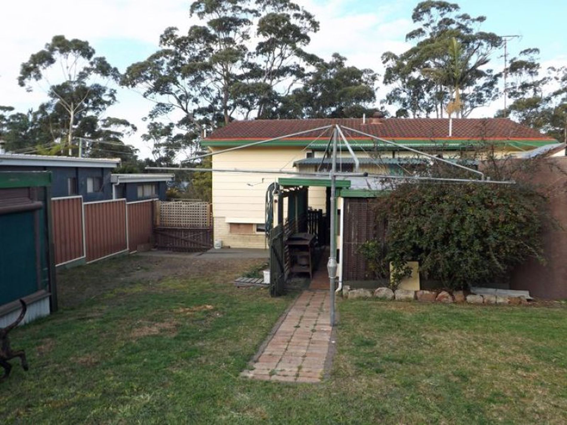 31 River Road, Lake Tabourie