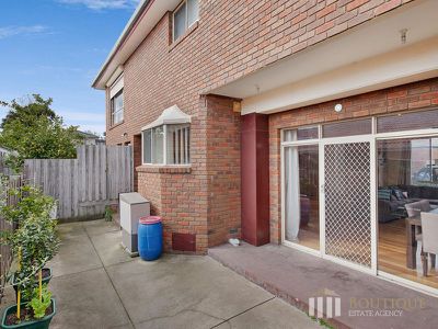 4 / 26 Victoria Avenue, Springvale