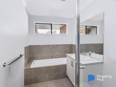 1 / 17 Church Street, Kangaroo Flat