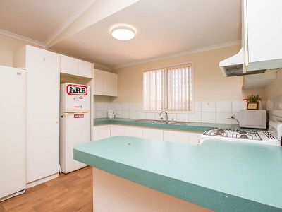 2 / 15 Rutherford Road, South Hedland