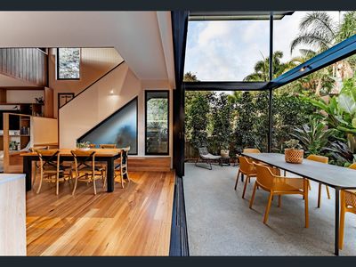 12 Lodge Street, Toowong