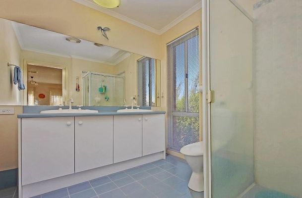 4 Sunset Court, Craigieburn