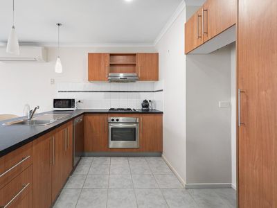 12 Silver Gum Street, Manor Lakes
