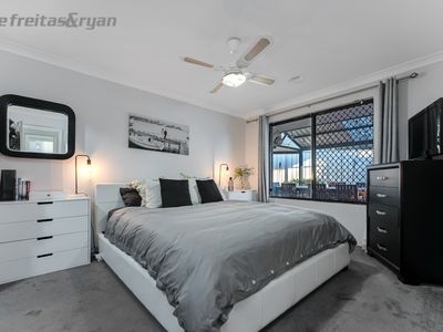 10 Pecan Court, South Lake