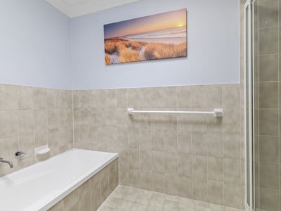 30 Curlew Avenue, Hawks Nest