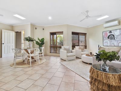 18 Saint Albans Close, Brinsmead