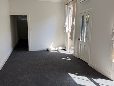 10 Curzon Street, North Melbourne