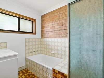 2 / 9 The Lake Circuit, Culburra Beach