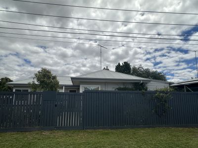 32 Roseneath Street, North Geelong