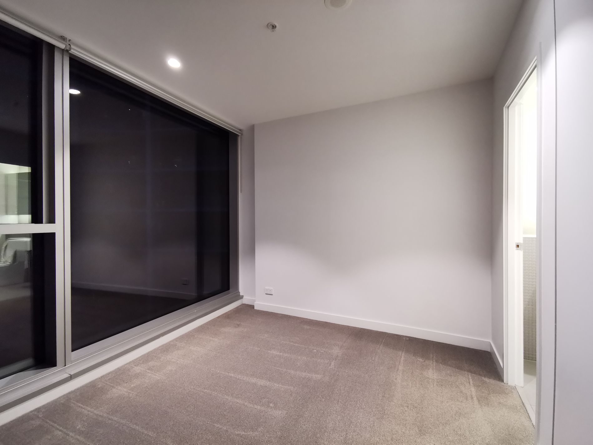 2007 / 38 Rose Ln, Melbourne