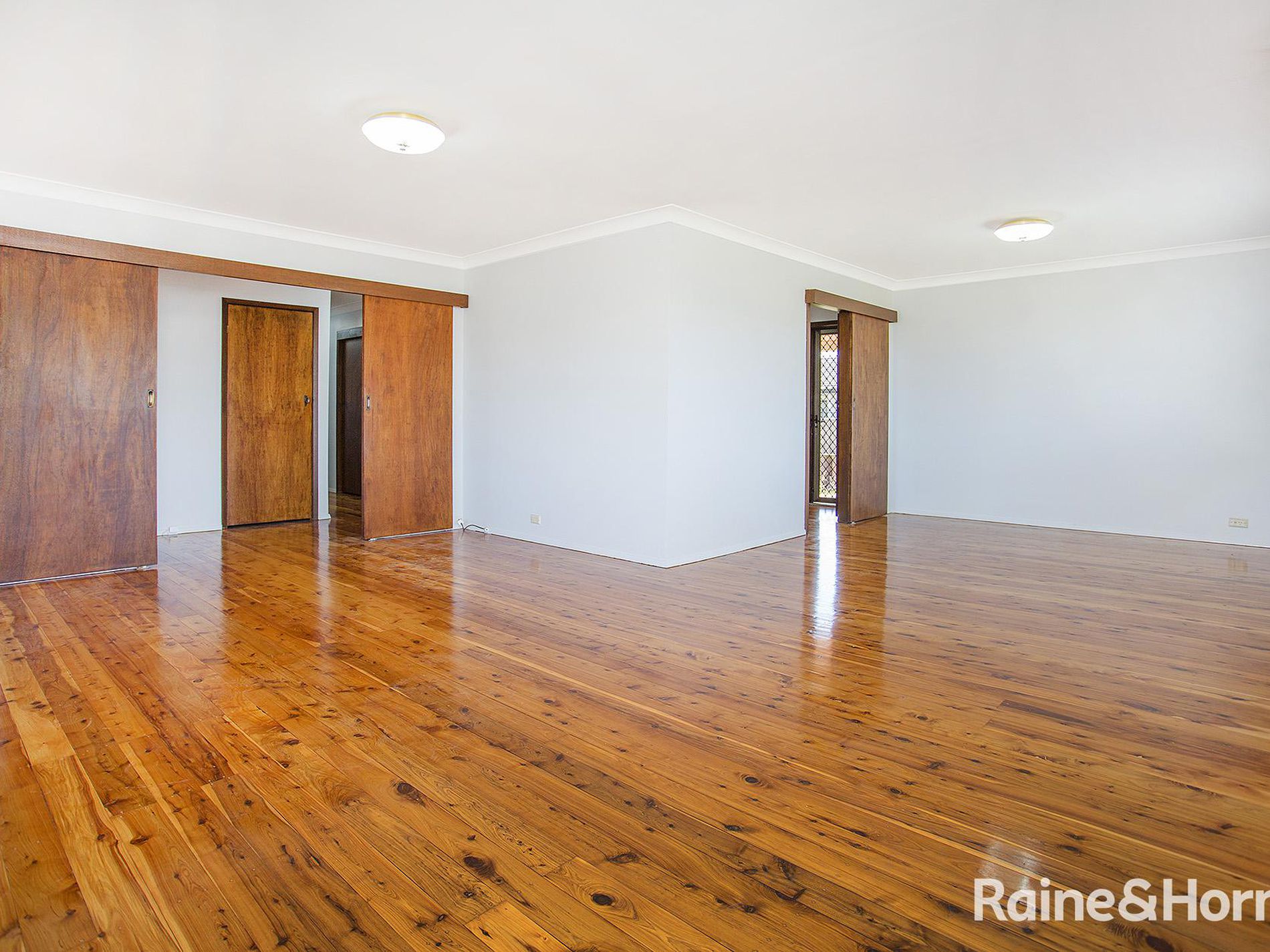 28 Burke Road, Dapto