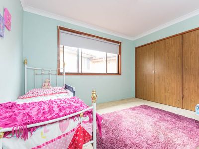 9 Bruce Avenue, Mount Warrigal