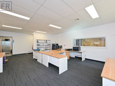 42 Sustainable Avenue, Bibra Lake