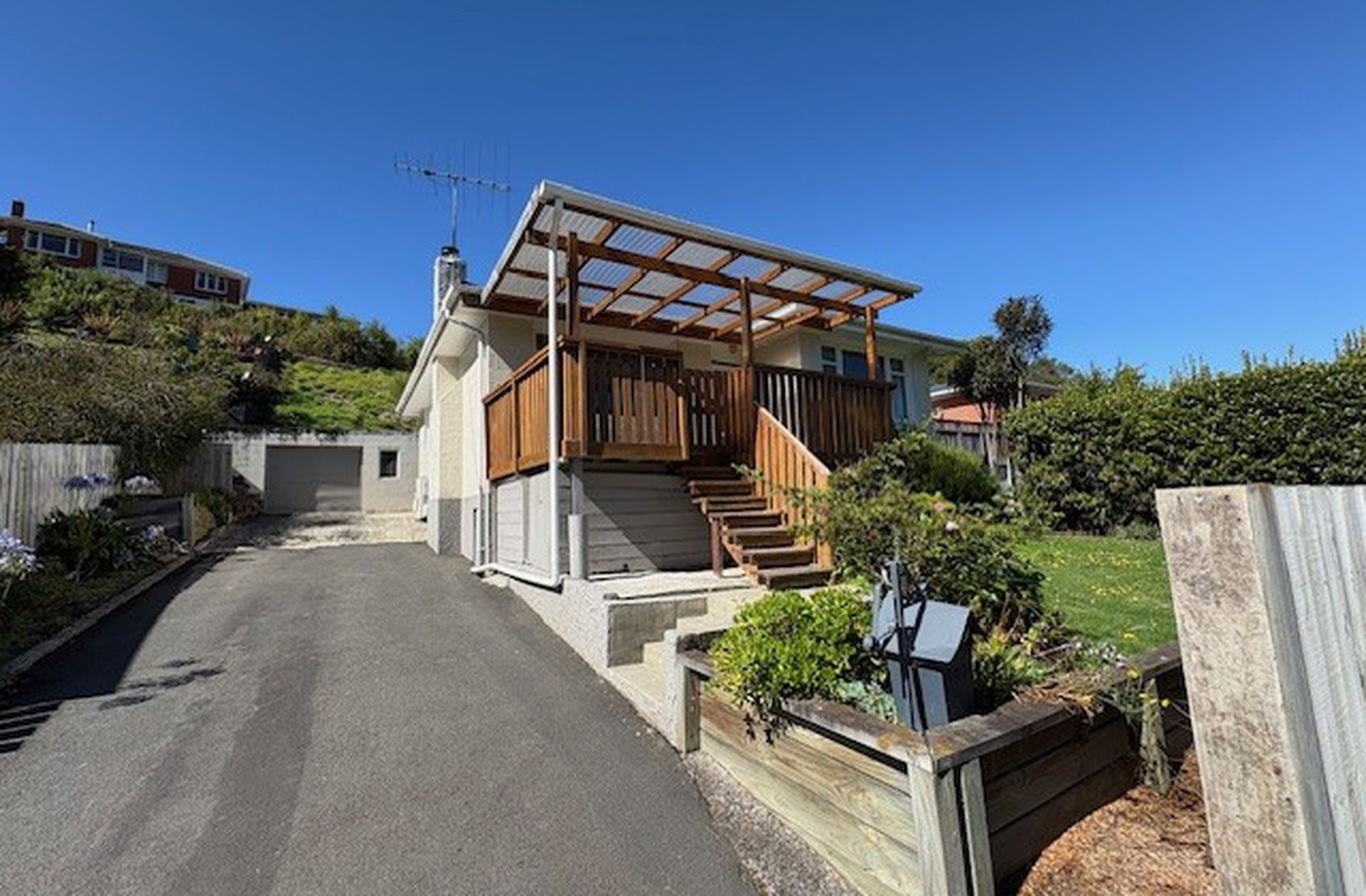 503 Kaikorai Valley Road, Bradford