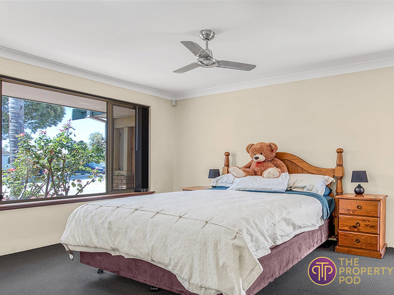 33 Redheart Drive, Thornlie