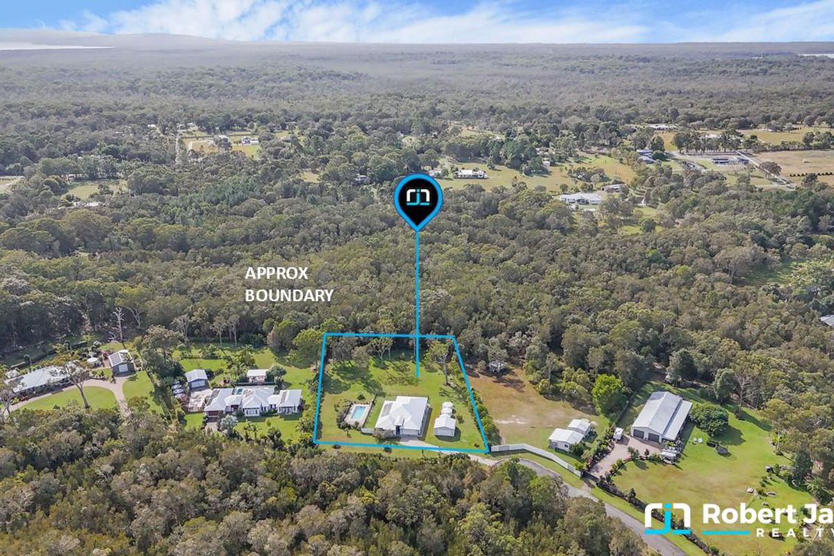 44 Lancaster Lane, Cooroibah