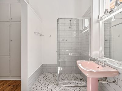 12 Mackinnon Parade, North Adelaide