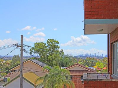 4 / 13 Quigg Street, Lakemba