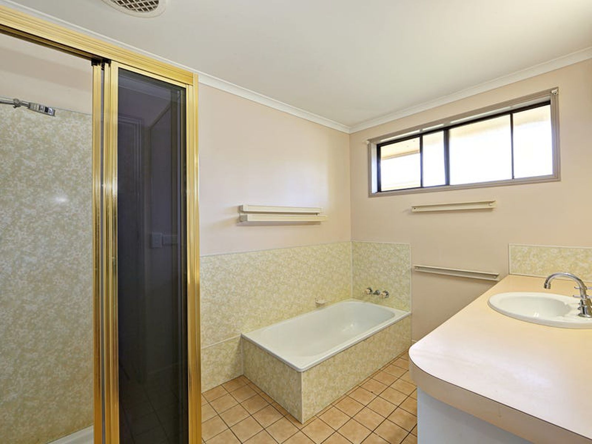20 Oleander Ct, Woodgate
