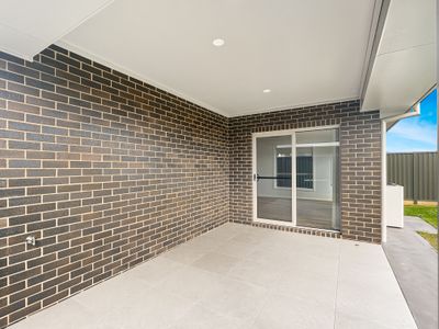 10 Sea Crescent, Dubbo