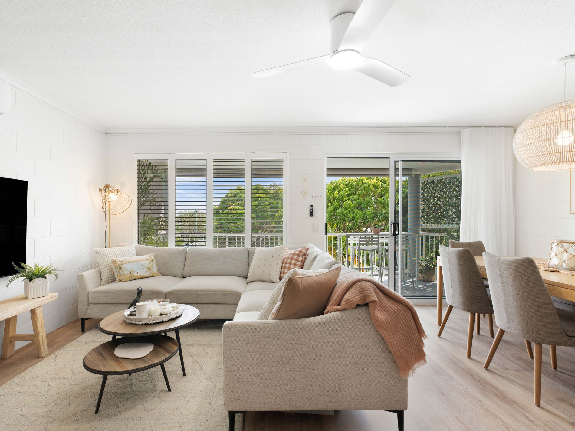 2 / 27-29 Frank Street, Coolum Beach