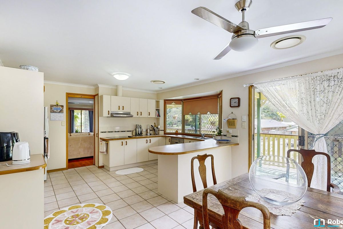 2 Tinaroo Place, Tewantin