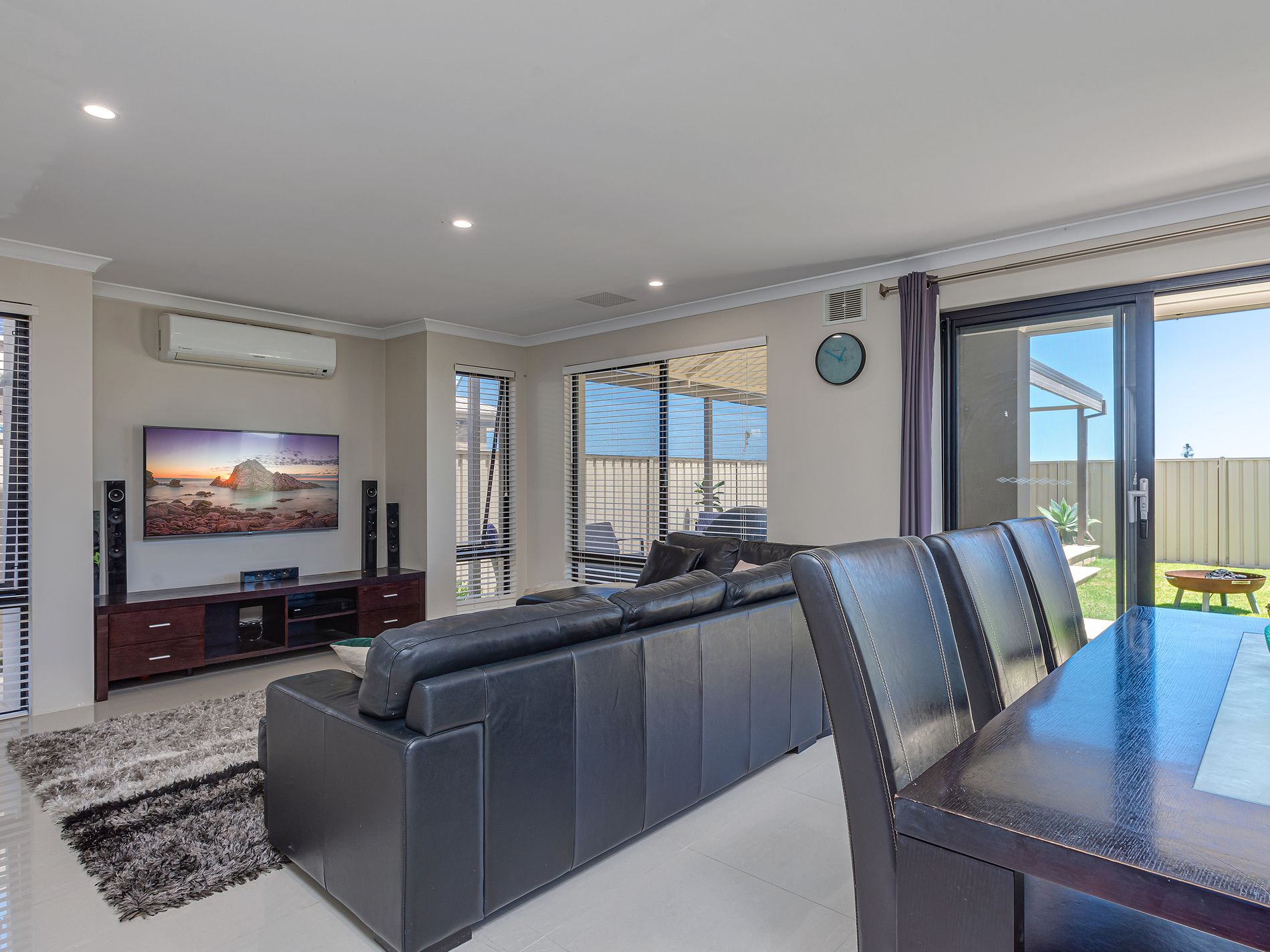25 Flagtail Outlook, Yanchep