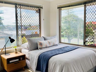 12 / 26 Genoa Street, Surfers Paradise