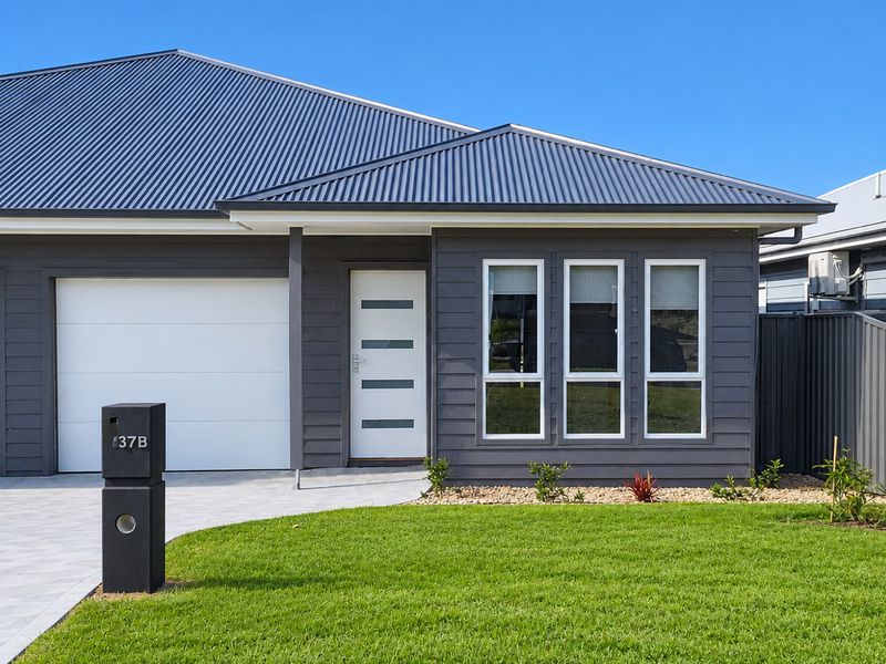 37b Lancing Avenue, Sussex Inlet