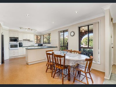 21 Hutchins Crescent, Kings Langley
