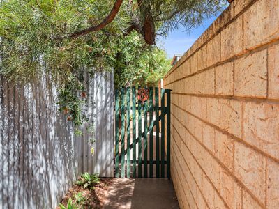 8 / 9 Brookman-Hay Street, Kalgoorlie