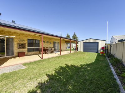 22 Foster Street, Beachport