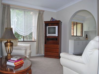 38 Prince Edward Drive, Dapto