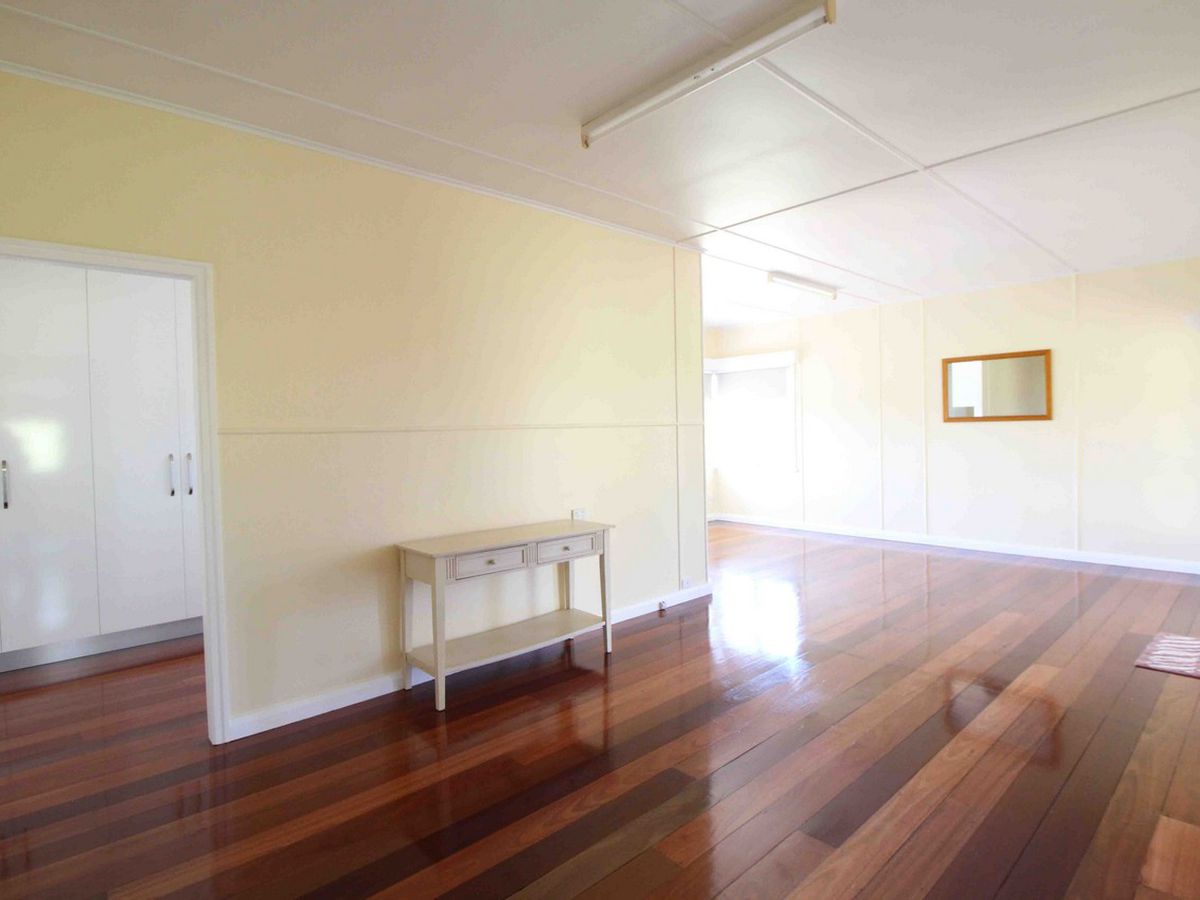 16 - 18 KERR STREET, Ravenshoe