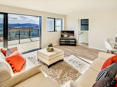 7 Spitfire Place, Newlands