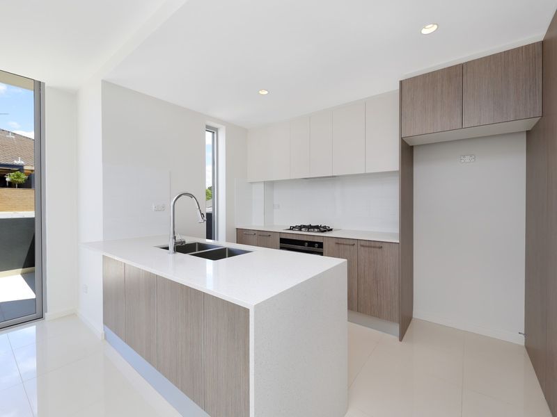 1 / 67C Second Avenue, Campsie