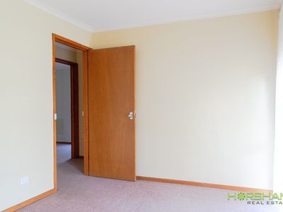 4 Felstead Avenue, Horsham