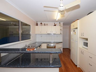 8 Preston Street, Point Vernon