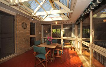 6 Young Street, Beaconsfield Upper