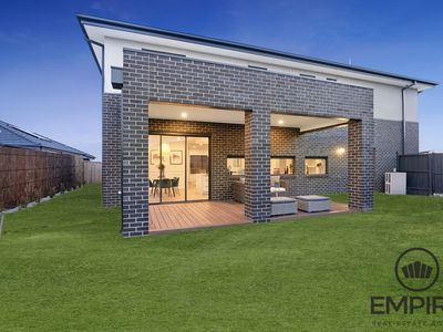 154 Manton Road, Clyde North
