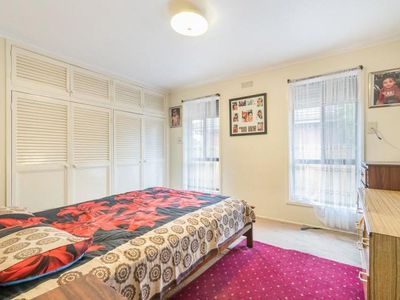48 Chedgey Drive, St Albans