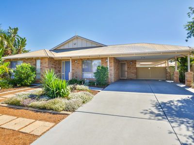 4 Heston Court, Somerville