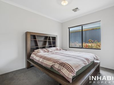 6 Fairmile Street, Bushmead