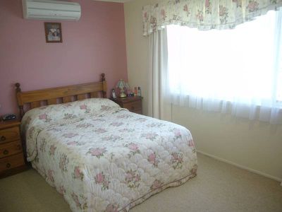 12 Barton Street, Underwood