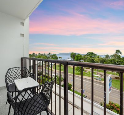 301 / 75-77 The Strand, North Ward