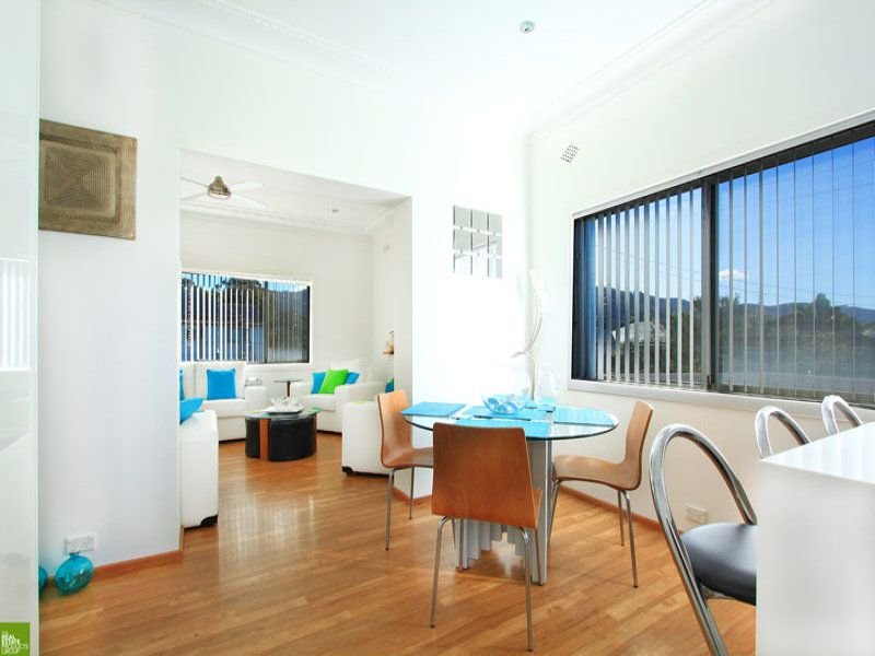 2 John Street, Towradgi